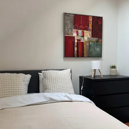 Heimby Homes - Four Bedroom Family Penthouse شقة *