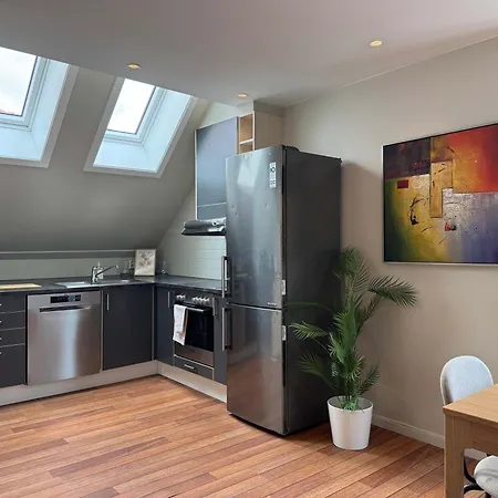 Heimby Homes - Four Bedroom Family Penthouse * برغن